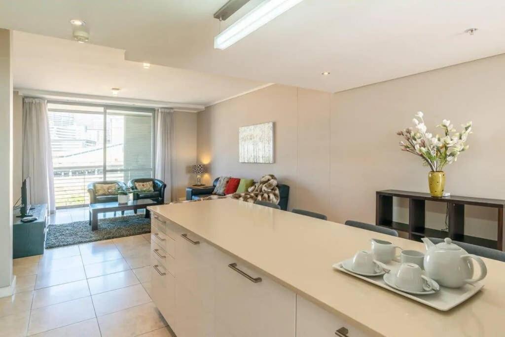 Apartment Harbour Bridge 33c